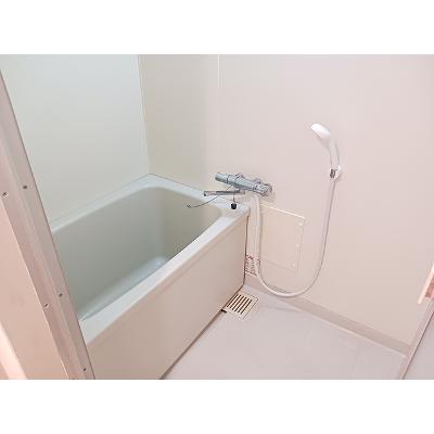 サンヒルＢ 2-A【管理NO：1-004574101-02010】 ★家具家電は申し込み後に搬入します★の物件画像