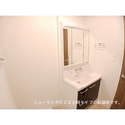 プロムナード東近江Ⅱ 202【管理NO：1-028582002-02020】 ★家具家電は申し込み後に搬入します★ ★2027年01月下旬入居可能★の物件画像