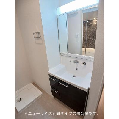 プロムナード東近江Ⅰ 101【管理NO：1-028582001-01010】 ★家具家電は申し込み後に搬入します★ ★2027年01月下旬入居可能★の物件画像
