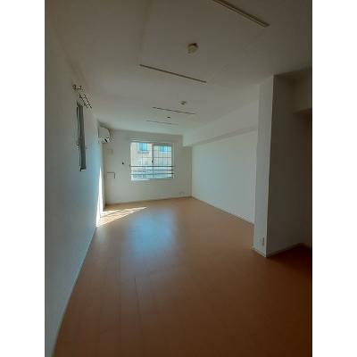 アルストロメリアⅠ 201【管理NO：1-016815001-02010】 ★家具家電は申し込み後に搬入します 2026年08月上旬入居可能の物件画像