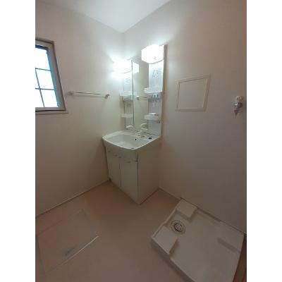 アルストロメリアⅠ 201【管理NO：1-016815001-02010】 ★家具家電は申し込み後に搬入します 2026年08月上旬入居可能の物件画像