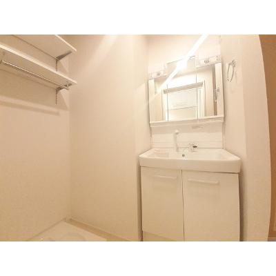 クレア・ルース 101【管理NO：1-025225501-01010】 ★家具家電は申し込み後に搬入しますの物件画像