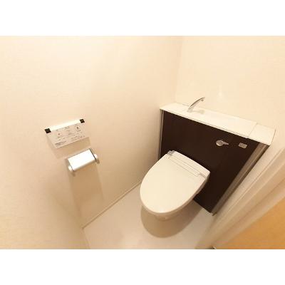 フィレール　デュ　トラジャⅢ 101【管理NO：1-022903401-01010】 ★家具家電は申し込み後に搬入します★の物件画像