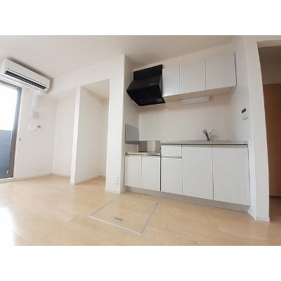 カサブランカ富永 104【管理NO：1-021721801-01040】 ★家具家電は申し込み後に搬入します 2026年09月上旬入居可能の物件画像