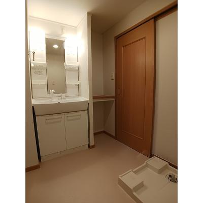 ソレアードユニティⅡ 101【管理NO：1-015375202-01010】 ★家具家電は申し込み後に搬入しますの物件画像