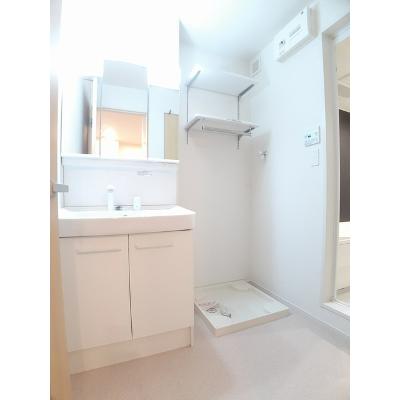 ルフナ　Ⅱ 102【管理NO：1-024990302-01020】 ★家具家電は申し込み後に搬入します★ ★2026年09月上旬入居可能★の物件画像