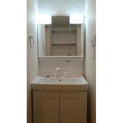 リヴァービサイドⅠ 102【管理NO：1-024118101-01020】 ★家具家電は申し込み後に搬入します★ ★2026年10月中旬入居可能★の物件画像