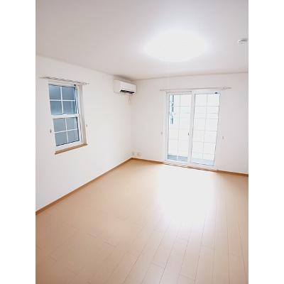 メゾン　ＩＮＯＵＥ 101【管理NO：1-014919901-01010】 ★家具家電は申し込み後に搬入します★ ★2026年08月下旬入居可能★の物件画像