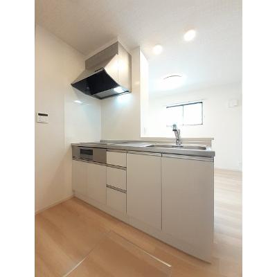 オランジェ 101【管理NO：1-027633501-01010】 ★家具家電は申し込み後に搬入します★ ★2026年09月中旬入居可能★の物件画像