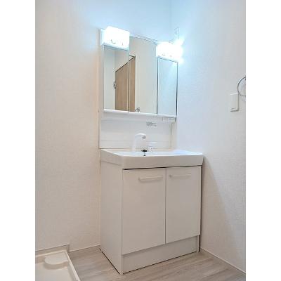 アメージングⅢ 201【管理NO：1-027195003-02010】 ★家具家電は申し込み後に搬入します★の物件画像