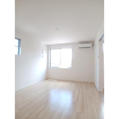 フルール　Ｂ 203【管理NO：1-026248602-02030】 ★家具家電は申し込み後に搬入します★ ★2026年08月上旬入居可能★の物件画像