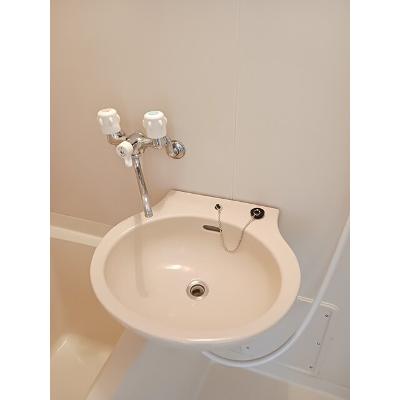 アーバンハイツＢ 201【管理NO：1-004155902-02010】 ★家具家電は申し込み後に搬入します★の物件画像