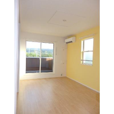 リバー　コルソ　アイ　Ⅱ 203【管理NO：1-021916001-02030】 ★家具家電は申し込み後に搬入します★の物件画像