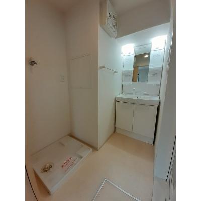 オルテンシアⅢ 304【管理NO：1-019503001-03040】 ★家具家電は申し込み後に搬入します★の物件画像