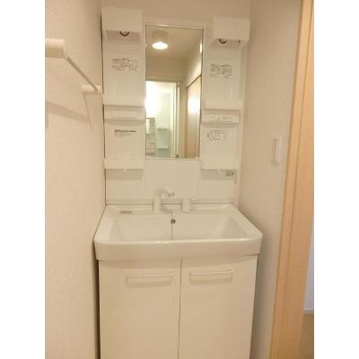 サン　フィオーレⅡ 201【管理NO：1-020473201-02010】 ★家具家電は申し込み後に搬入します★ ★2026年08月中旬入居可能★の物件画像