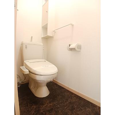 クレマチス 102【管理NO：1-016395201-01020】 ★家具家電は申し込み後に搬入します★の物件画像