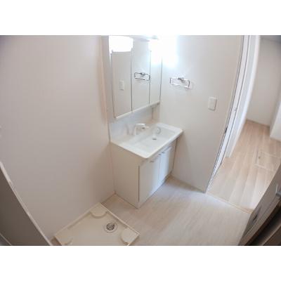 ベリッシマ　Ⅰ 101【管理NO：1-027559601-01010】 ★家具家電は申し込み後に搬入します★ ★2026年09月上旬入居可能★の物件画像