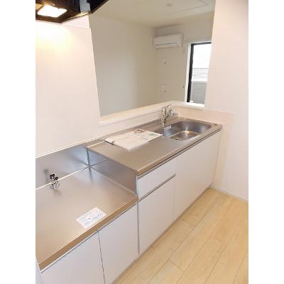 スプリングファイン 203【管理NO：1-020597801-02030】 ★家具家電は申し込み後に搬入します★ ★2026年09月下旬入居可能★の物件画像