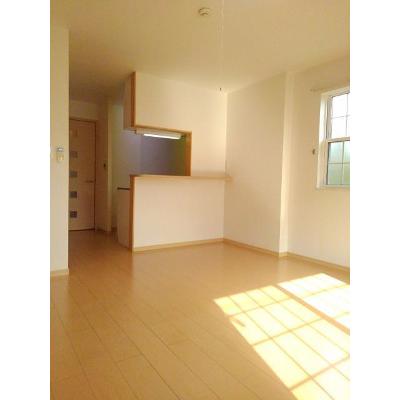 サンセット 101【管理NO：1-017176501-01010】 ★家具家電は申し込み後に搬入します★の物件画像