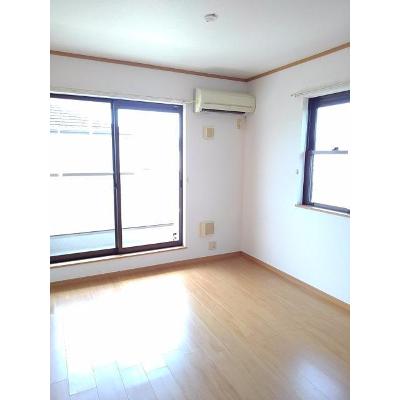 ヴィラ・エクセレントＣ 203【管理NO：1-013281301-02030】 ★家具家電は申し込み後に搬入します★の物件画像