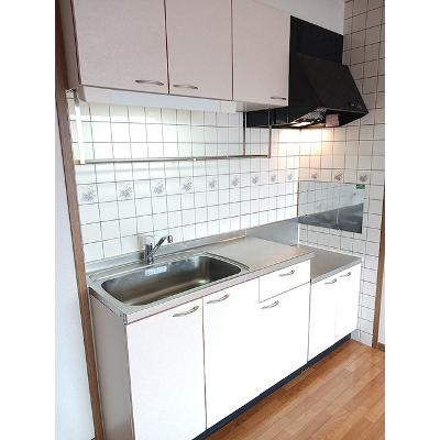 グリーンコート東館　Ａ 202【管理NO：1-011027501-02020】 ★家具家電は申し込み後に搬入します★の物件画像