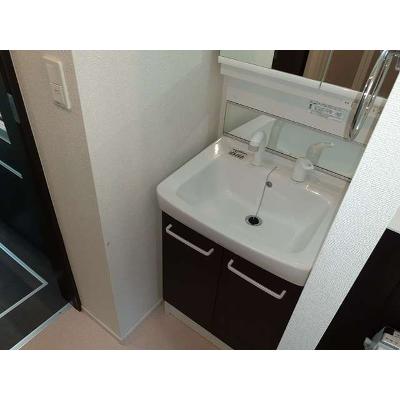 リバブルＭ 101【管理NO：1-021481201-01010】 ★家具家電は申し込み後に搬入します 2026年09月上旬入居可能の物件画像