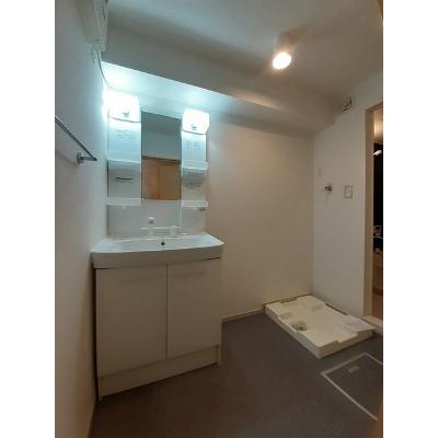 くつろぎ 203【管理NO：1-020071101-02030】 ★家具家電は申し込み後に搬入します★の物件画像