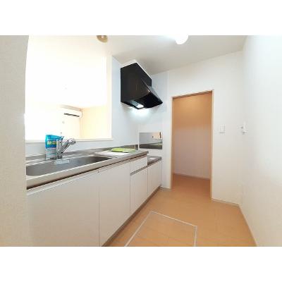 アルモニー 101【管理NO：1-018890201-01010】 ★家具家電は申し込み後に搬入します 2026年09月上旬入居可能の物件画像