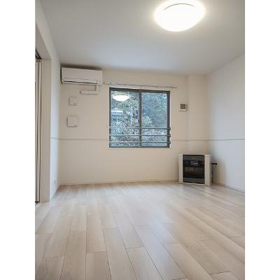 セクション　ティアーレ 204【管理NO：1-027990301-02040】 ★家具家電は申し込み後に搬入します★ ★2026年09月中旬入居可能★の物件画像