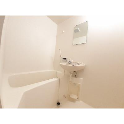 マイルストーン石名坂 201【管理NO：1-010235201-02010】 ★家具家電は申し込み後に搬入します 2026年09月上旬入居可能の物件画像