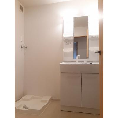 ユニゾン・Ｍ 201【管理NO：1-018428901-02010】 ★家具家電は申し込み後に搬入します★ ★2026年09月上旬入居可能★の物件画像