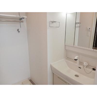 ルリアン 302【管理NO：1-028323901-03020】 ★家具家電は申し込み後に搬入します★の物件画像