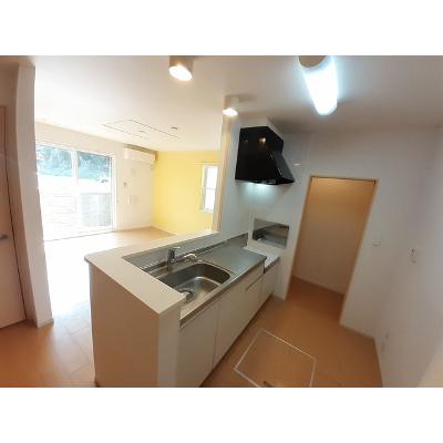 パルパレスＢ 101【管理NO：1-019392702-01010】 ★家具家電は申し込み後に搬入します★の物件画像