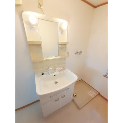 グレースＤ 201【管理NO：1-012471401-02010】 ★家具家電は申し込み後に搬入します★ ★2026年09月上旬入居可能★の物件画像