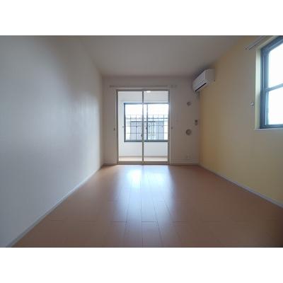 フレスクーラ蟻ヶ崎Ⅲ 101【管理NO：1-018401603-01010】 ★家具家電は申し込み後に搬入します★ ★2026年09月中旬入居可能★の物件画像