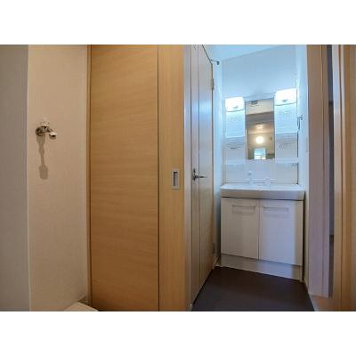 フレスクーラ蟻ヶ崎Ⅲ 101【管理NO：1-018401603-01010】 ★家具家電は申し込み後に搬入します★ ★2026年09月中旬入居可能★の物件画像