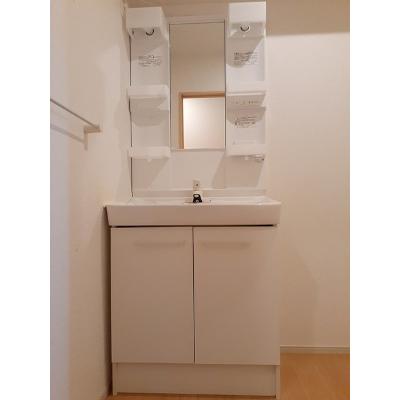 アプローズムーンⅤ 203【管理NO：1-020723601-02030】 ★家具家電は申し込み後に搬入します 2026年09月中旬入居可能の物件画像