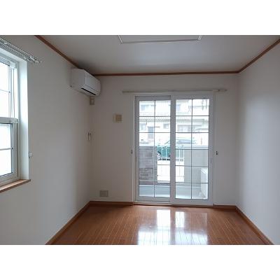 エプリース　Ⅲ 101【管理NO：1-013846603-01010】 ★家具家電は申し込み後に搬入します 2026年09月中旬入居可能の物件画像