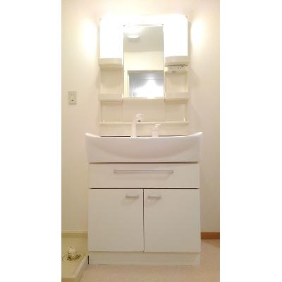 ミドル・ビレッジ 103【管理NO：1-012424301-01030】 ★家具家電は申し込み後に搬入します★ ★2026年12月上旬入居可能★の物件画像