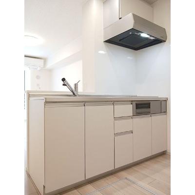 ボンヌ　カリテ 102【管理NO：1-026313301-01020】 ★家具家電は申し込み後に搬入します★の物件画像