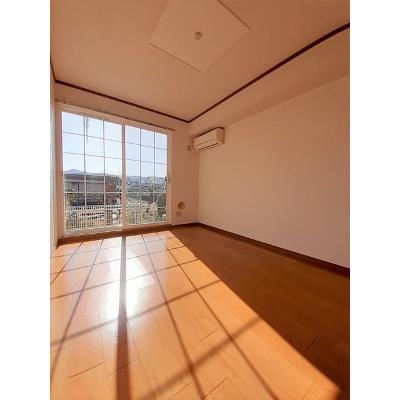 ラベンダー 103【管理NO：1-010780101-01030】 ★家具家電は申し込み後に搬入します★ ★2026年09月上旬入居可能★の物件画像
