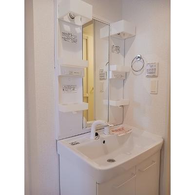 コワンシックⅢ 101【管理NO：1-017616601-01010】 ★家具家電は申し込み後に搬入します★の物件画像