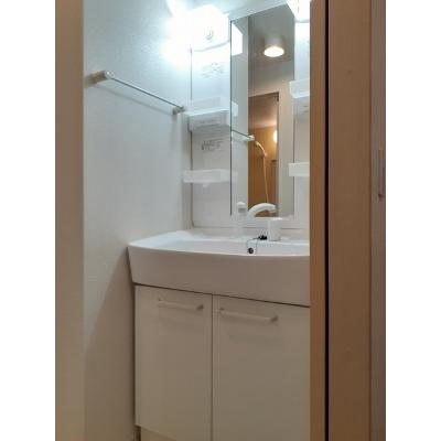 ビブレストⅢ 202【管理NO：1-018560401-02020】 ★家具家電は申し込み後に搬入します★ ★2026年09月中旬入居可能★の物件画像