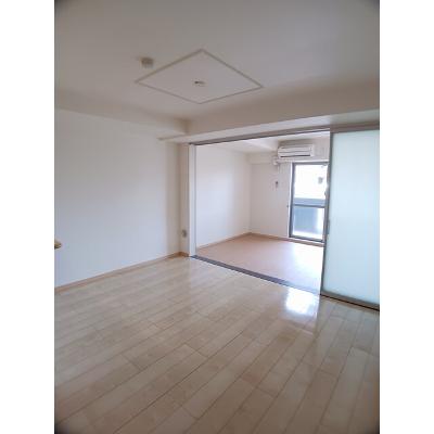 ローズパティオ 203【管理NO：1-016656601-02030】 ★家具家電は申し込み後に搬入します 2026年09月下旬入居可能の物件画像