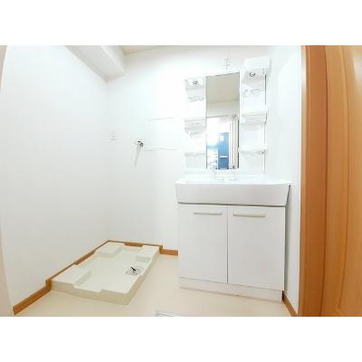 カーサブローテ 205【管理NO：1-015253901-02040】 ★家具家電は申し込み後に搬入します★の物件画像