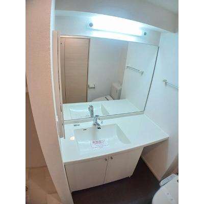 サンルーラルＢ 203【管理NO：1-017763402-02030】 ★家具家電は申し込み後に搬入します 2026年09月中旬入居可能の物件画像