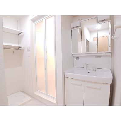 サングレイスＢ 102【管理NO：1-023211802-01020】 ★家具家電は申し込み後に搬入します★の物件画像