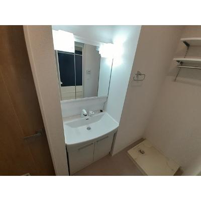 カーム　ブリーズ木津川 205【管理NO：1-026940401-02040】 ★家具家電は申し込み後に搬入します★ ★2026年09月中旬入居可能★の物件画像