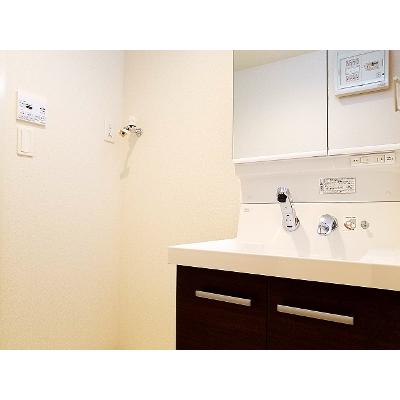クレバーハウス 101【管理NO：1-020583601-01010】 ★家具家電は申し込み後に搬入します 2026年09月中旬入居可能の物件画像