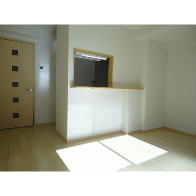 トーラス 101【管理NO：1-018018701-01010】 ★家具家電は申し込み後に搬入します★ ★2026年09月中旬入居可能★の物件画像